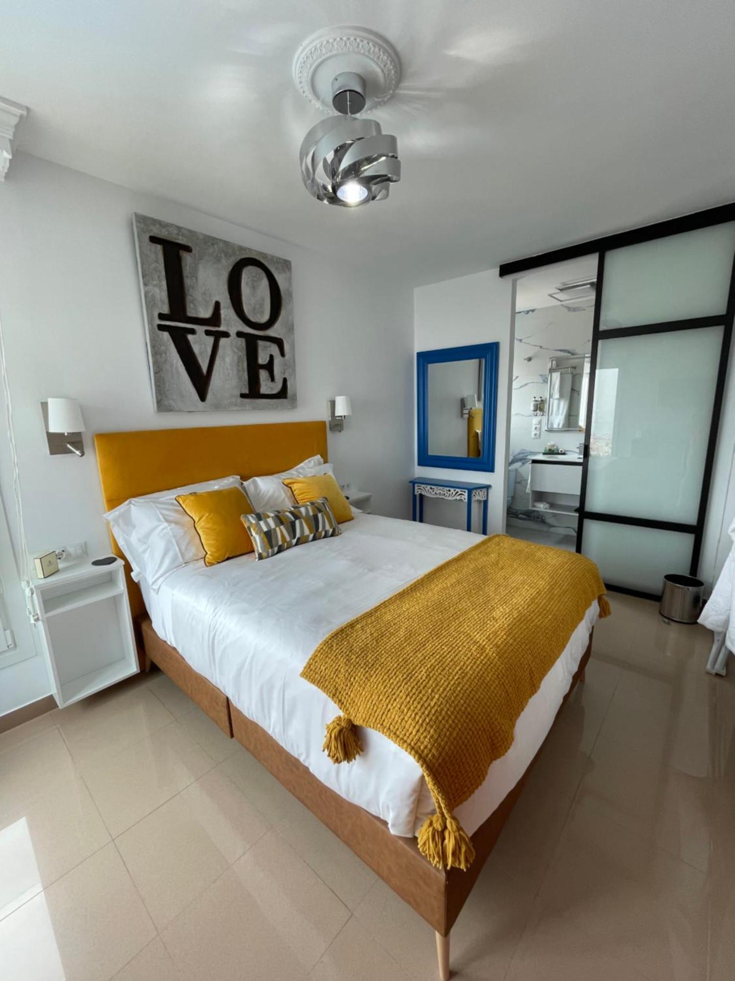 Cariad Boutique Bed & Breakfast La Cala Del Moral Habitación foto