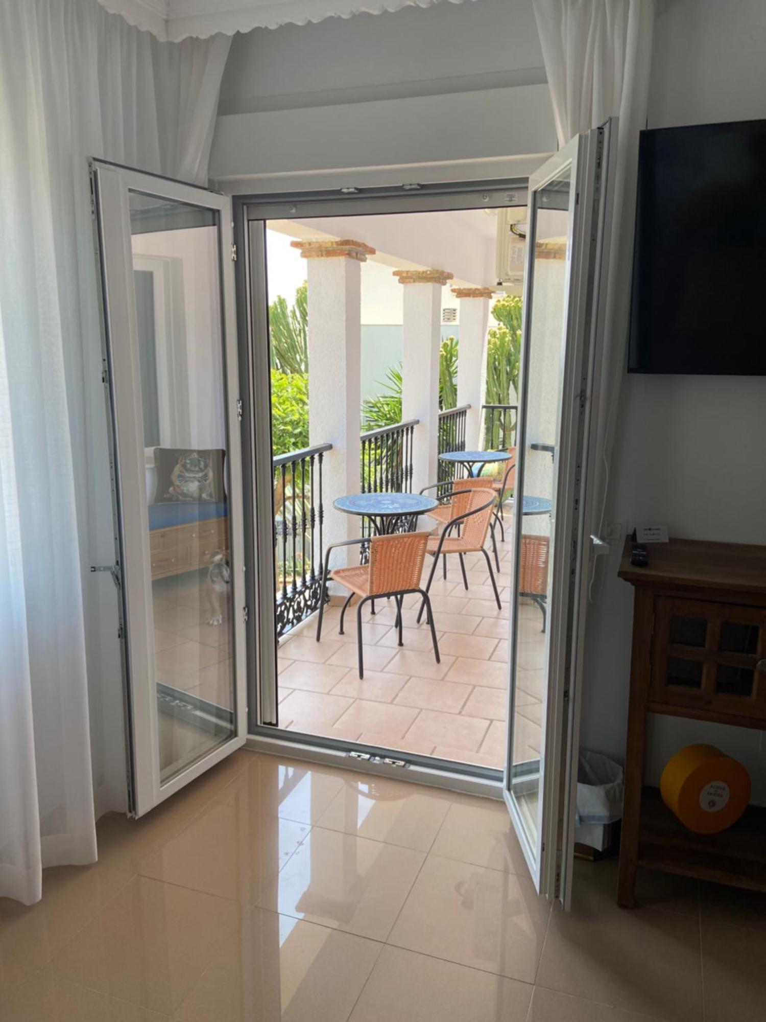 Cariad Boutique Bed & Breakfast La Cala Del Moral Exterior foto